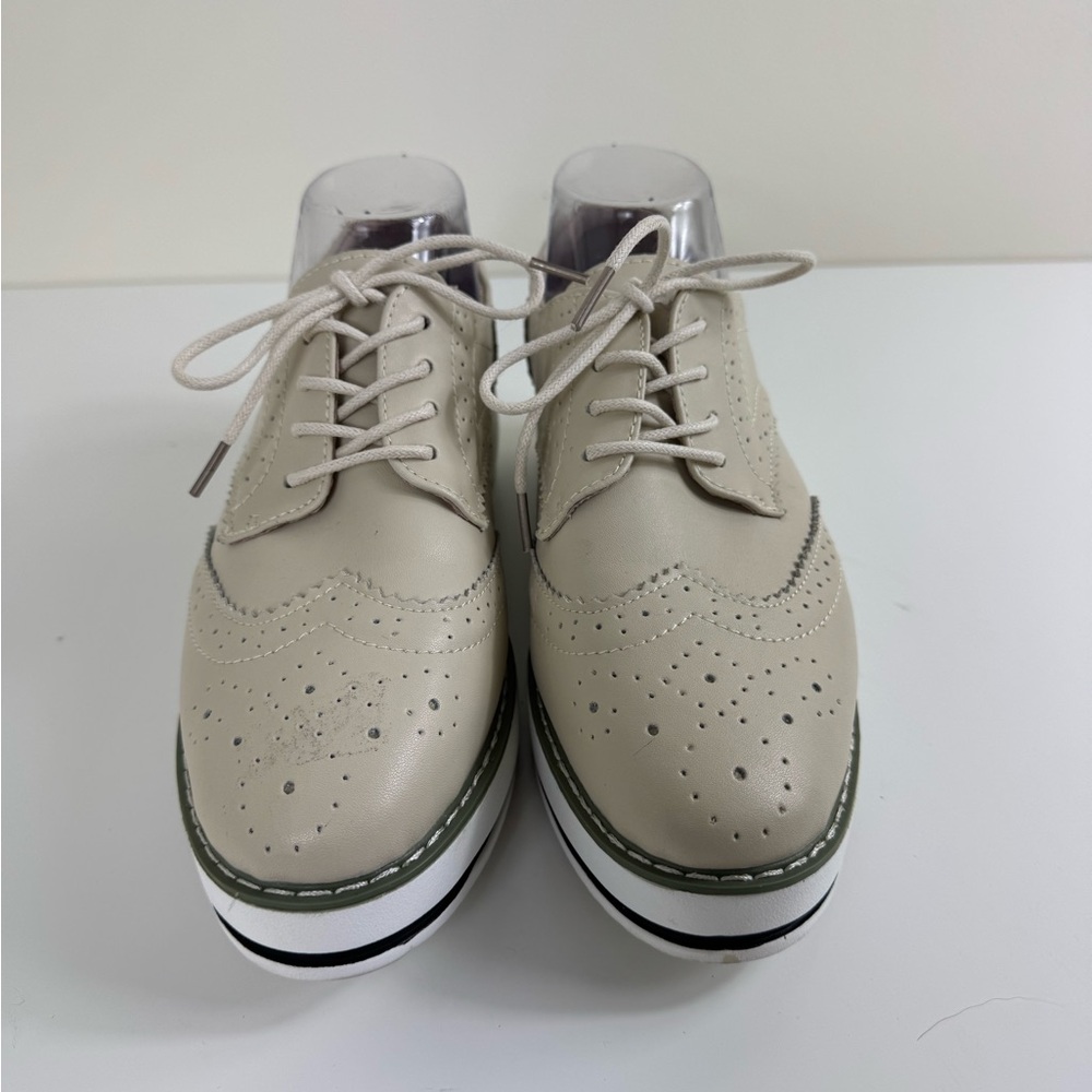 DADAWEN Women's‎ Tan Leather Platform Lace-Up Wingtips Square Toe Size 8.5/EU 40